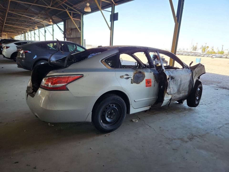 Photo 3 from auction – 2014 NISSAN ALTIMA with VIN 1N4AL3AP9EN361901