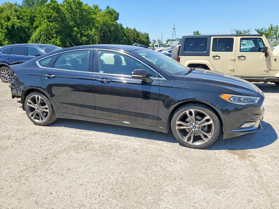 Photo 4 from auction – 2017 FORD FUSION with VIN 3FA6P0D98HR361198
