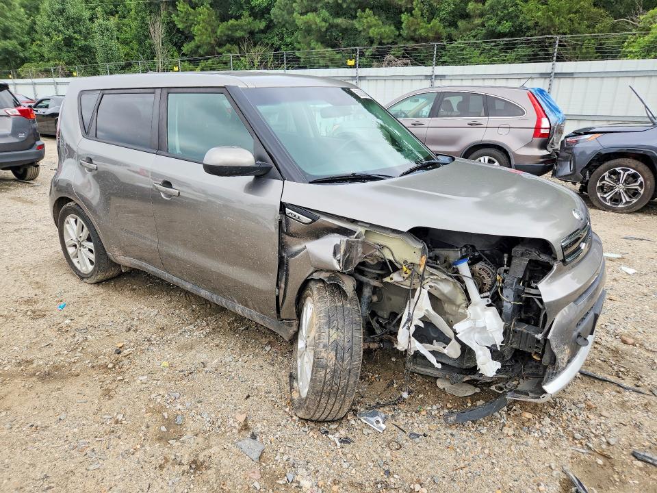 Photo 4 from auction – 2018 KIA SOUL with VIN KNDJP3A57J7518613