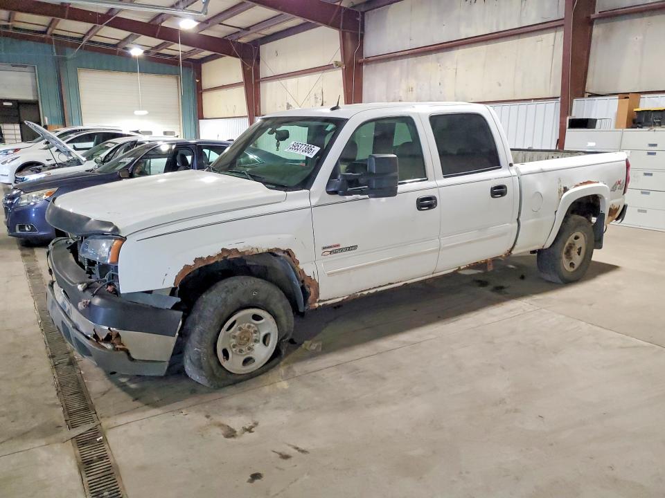 2005 CHEVROLET SILVERADO - Търг №59537386