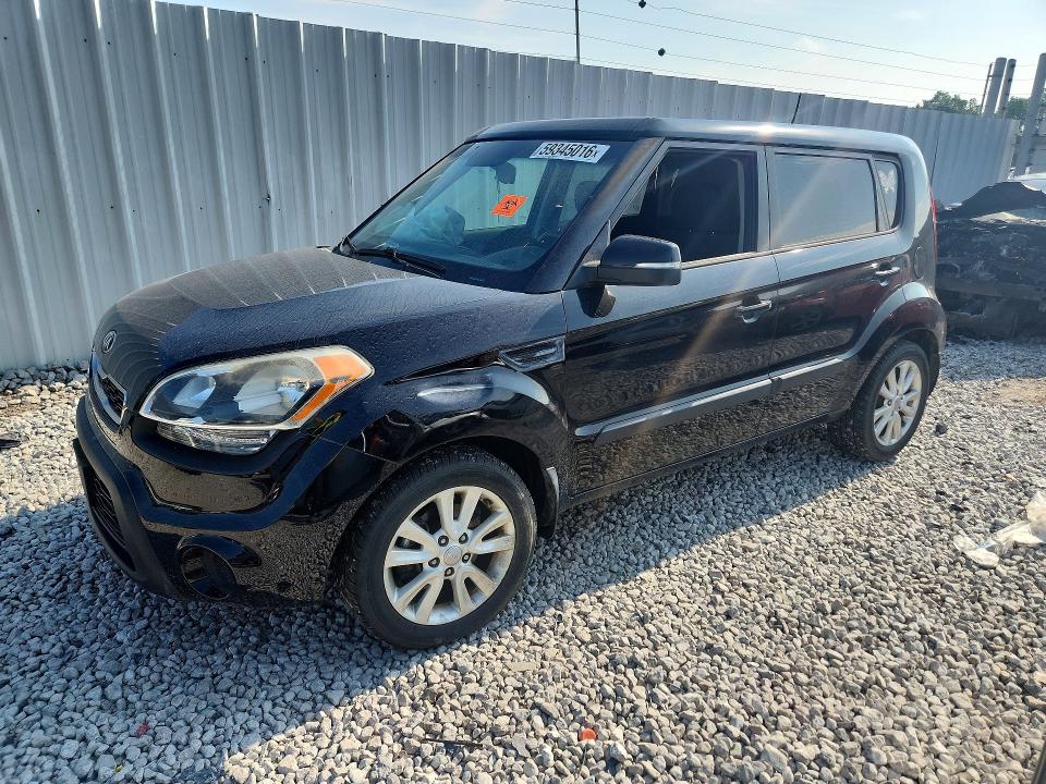 KIA SOUL 2013 with VIN KNDJT2A69D7609742 - Photo from auction