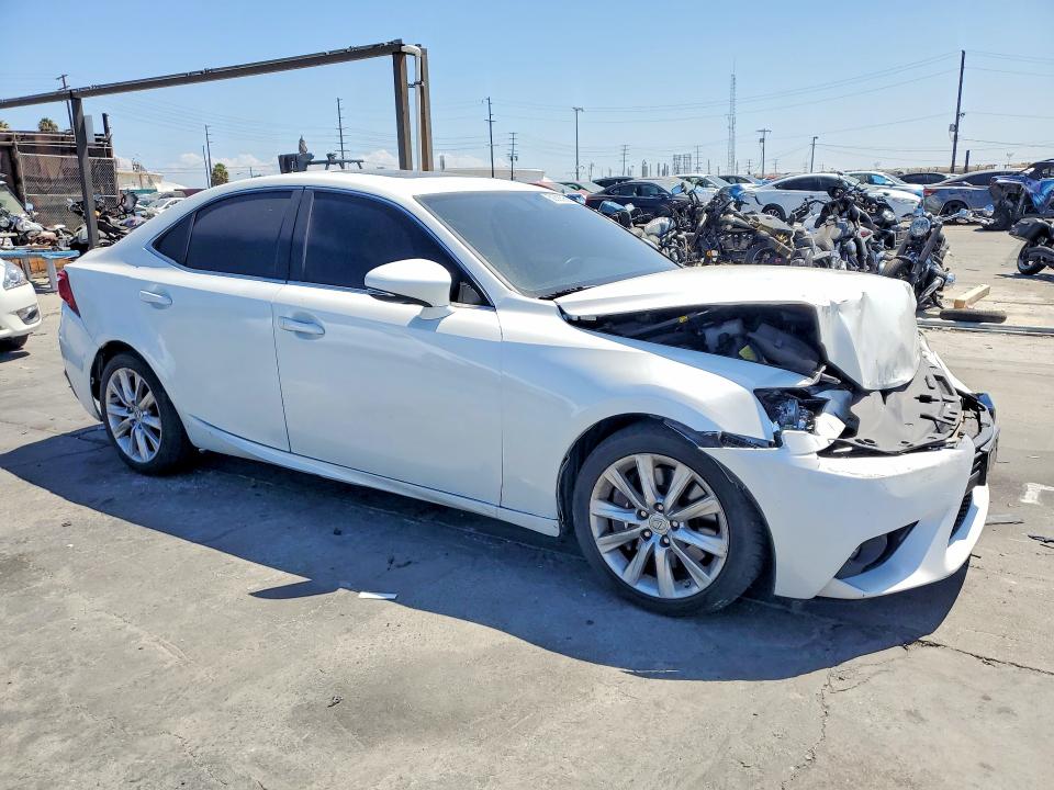 Photo 4 from auction – 2016 LEXUS IS with VIN JTHBA1D20G5008375