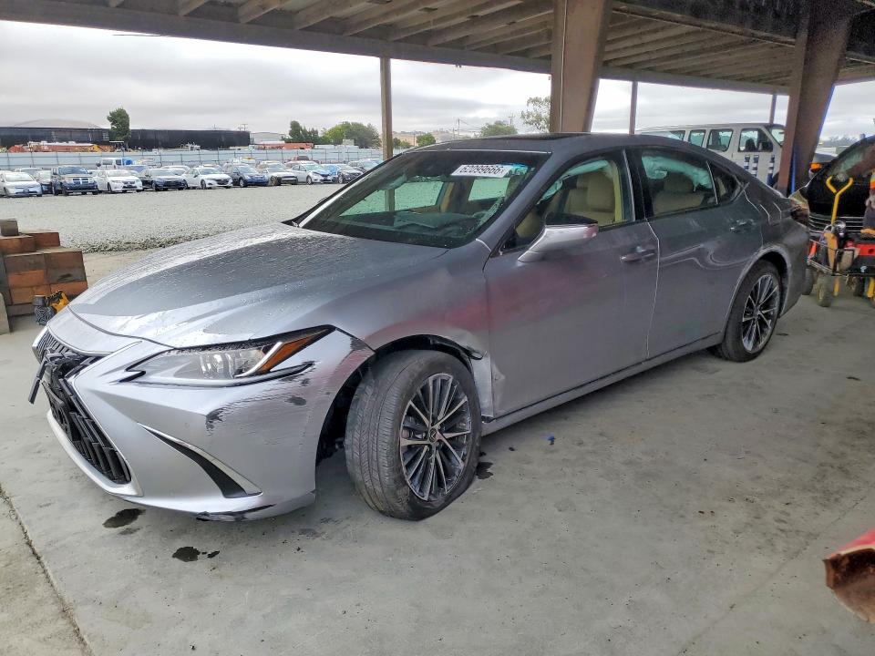 Photo 1 from auction – 2024 LEXUS ES 350 with VIN 58ADZ1B10RU165544
