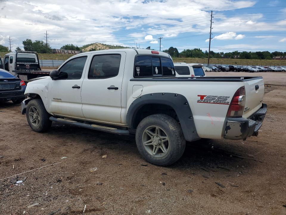 Photo 2 from auction – 2014 TOYOTA TACOMA with VIN 3TMLU4ENXEM162817