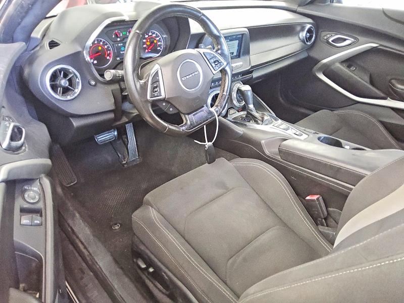 Photo 8 from auction – 2018 CHEVROLET CAMARO with VIN 1G1FB1RX2J0125294