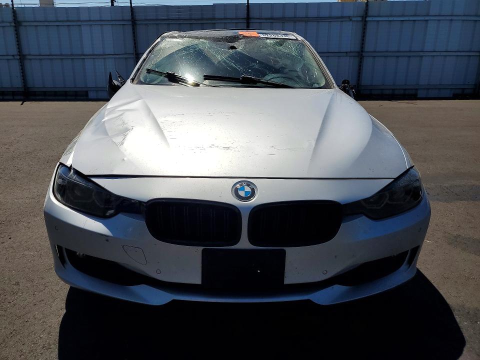 Photo 5 from auction – 2014 BMW 328 with VIN WBA3C1C57EK108836
