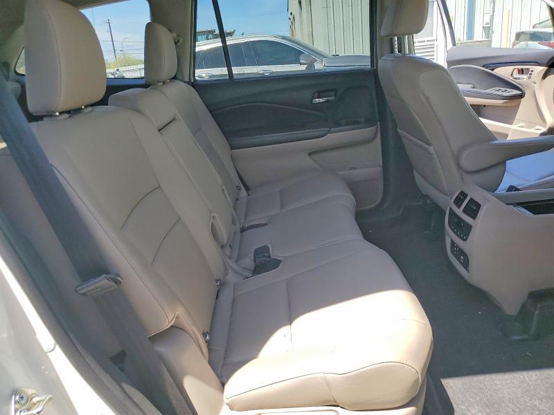 Photo 11 from auction – 2016 HONDA PILOT with VIN 5FNYF6H90GB044356