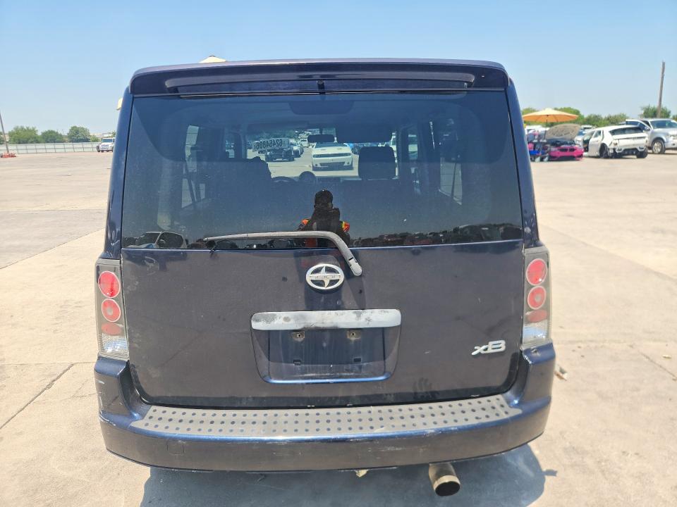 Photo 6 from auction – 2006 SCION XB with VIN JTLKT324064108268