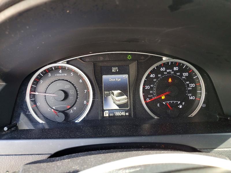 Photo 9 from auction – 2015 TOYOTA CAMRY with VIN 4T1BF1FK7FU960452