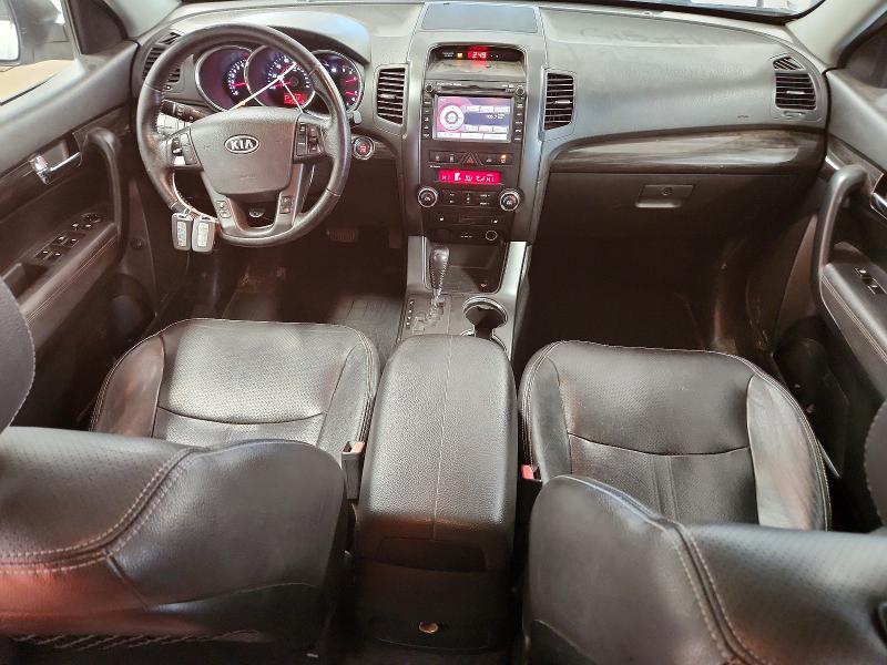 Photo 8 from auction – 2011 KIA SORENTO with VIN 5XYKUDA25BG134584