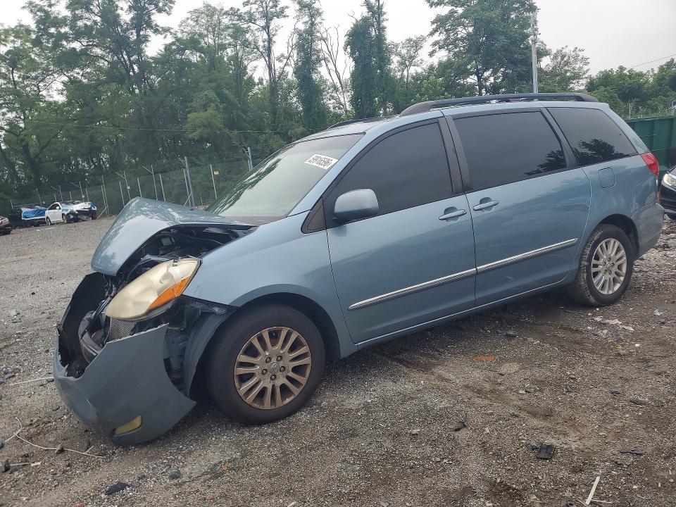 TOYOTA SIENNA 2008 with VIN 5TDZK22C38S142002 - Photo from auction