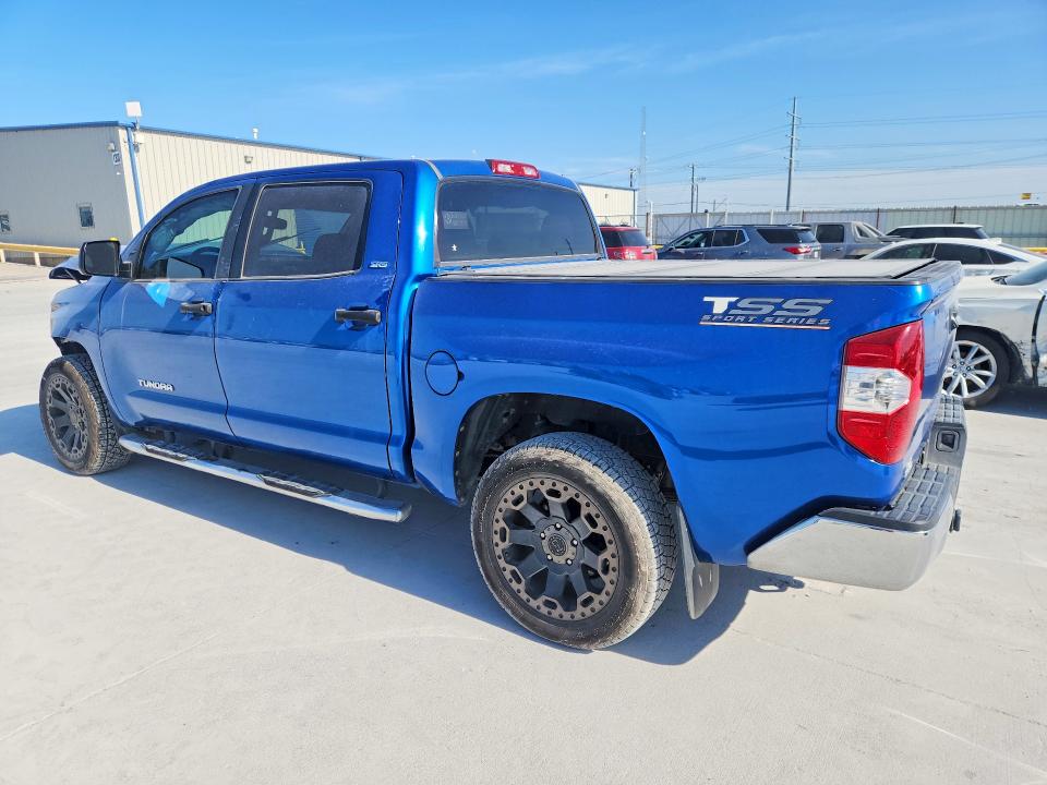 Photo 2 from auction – 2017 TOYOTA TUNDRA with VIN 5TFEM5F10HX112016