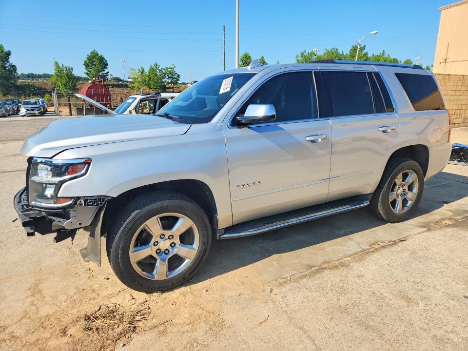 CHEVROLET TAHOE 2019 with VIN 1GNSCCKC2KR387648 - Photo from auction