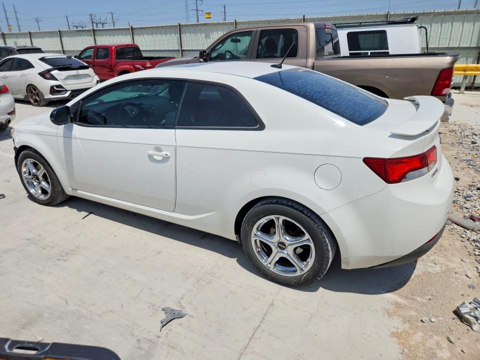Photo 2 from auction – 2011 KIA FORTE with VIN KNAFU6A26B5403615