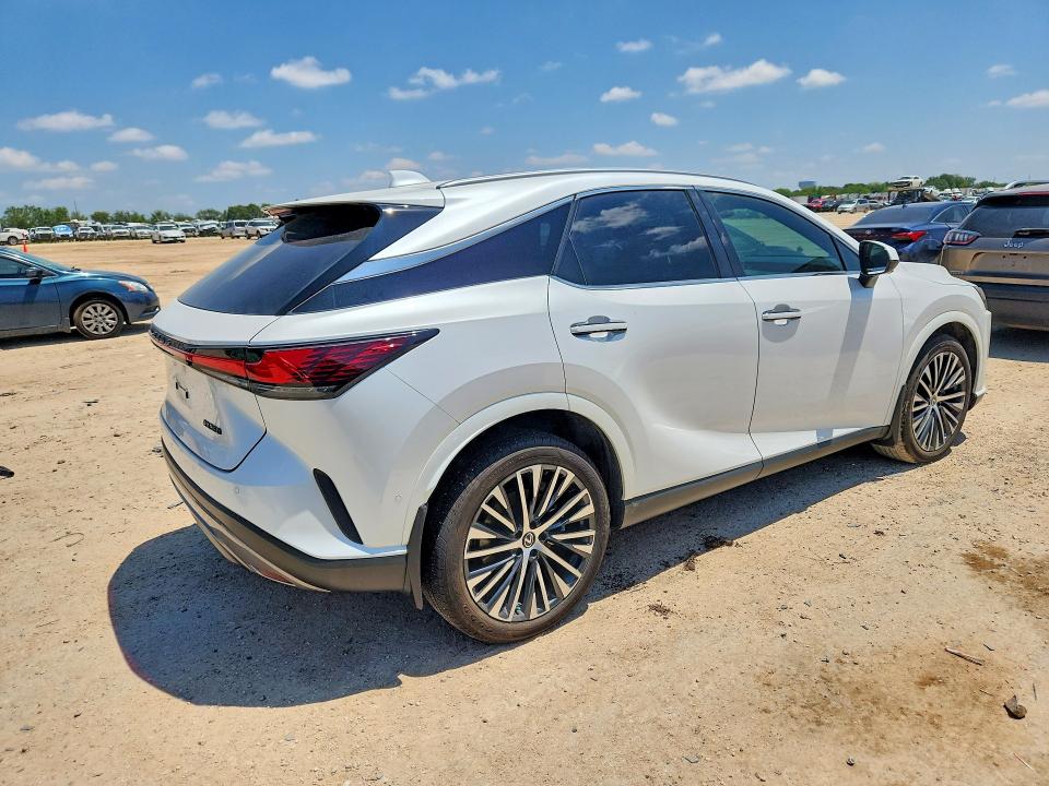 Photo 3 from auction – 2025 LEXUS RX 350 with VIN 2T2BAMBA2SC061034