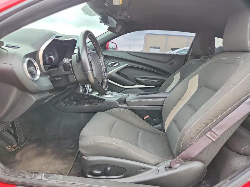 Photo 7 from auction – 2017 CHEVROLET CAMARO with VIN 1G1FB1RX0H0176321