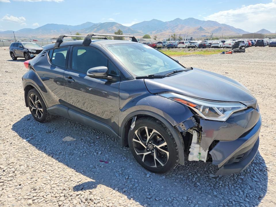 Photo 4 from auction – 2018 TOYOTA C-HR with VIN NMTKHMBX1JR004378