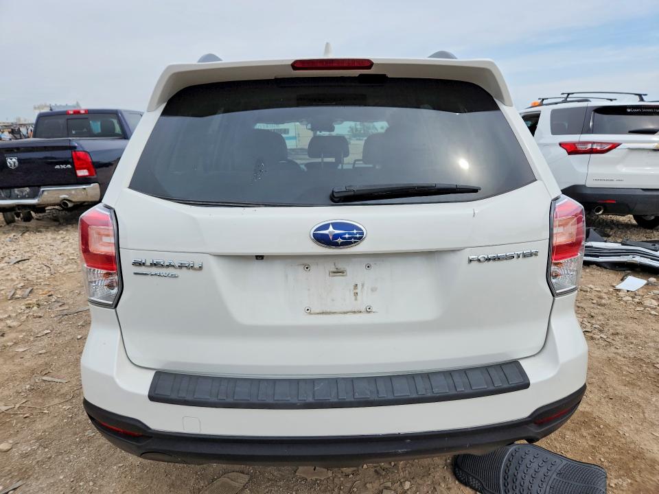 Photo 6 from auction – 2017 SUBARU FORESTER with VIN JF2SJAEC8HH545876