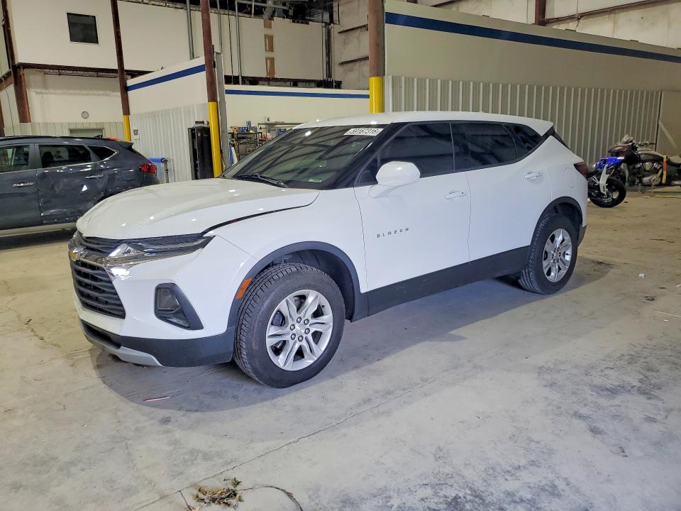CHEVROLET BLAZER 2021 with VIN 3GNKBBRAXMS522067 - Photo from auction