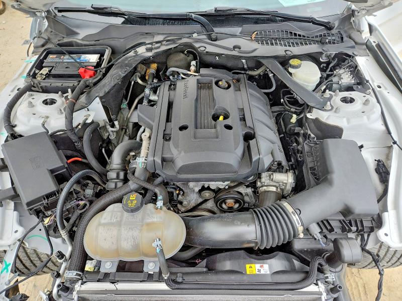 Photo 11 from auction – 2016 FORD MUSTANG with VIN 1FATP8UH7G5309698