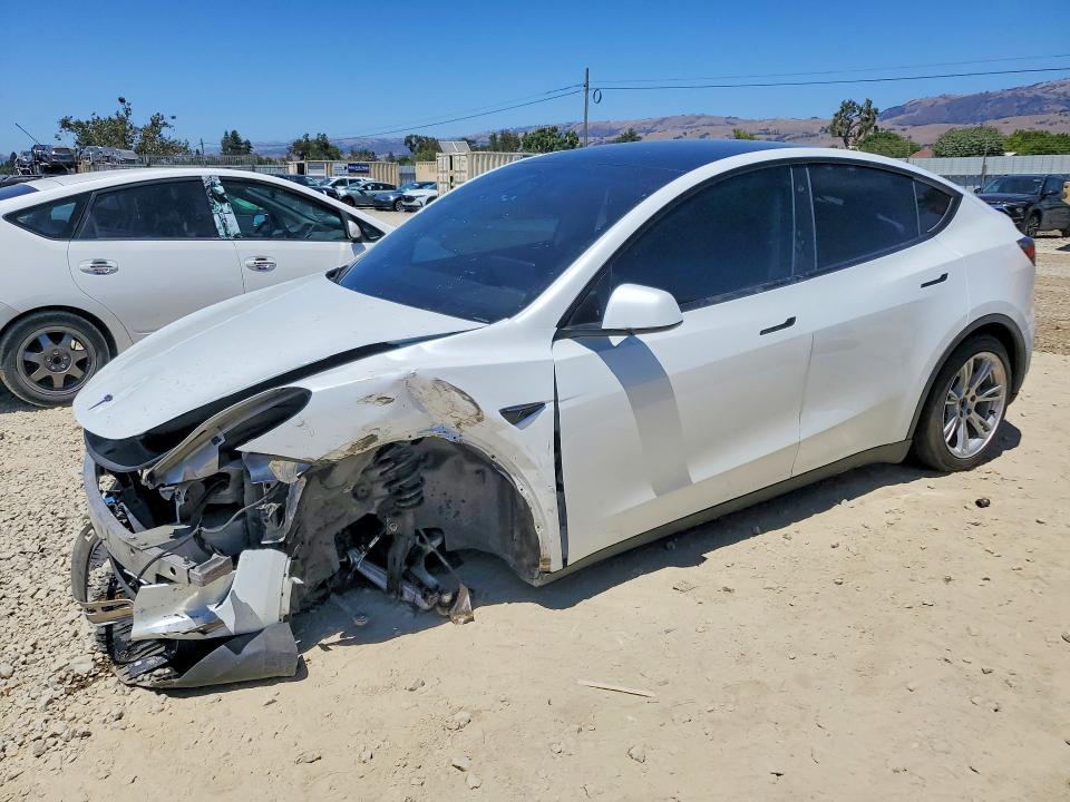 2022 TESLA MODEL Y - Търг №60325776