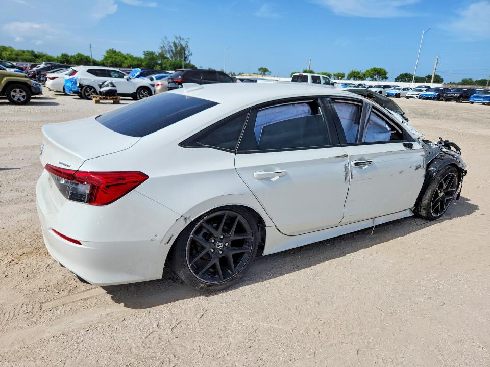 Photo 3 from auction – 2024 HONDA CIVIC with VIN 2HGFE2F57RH509653