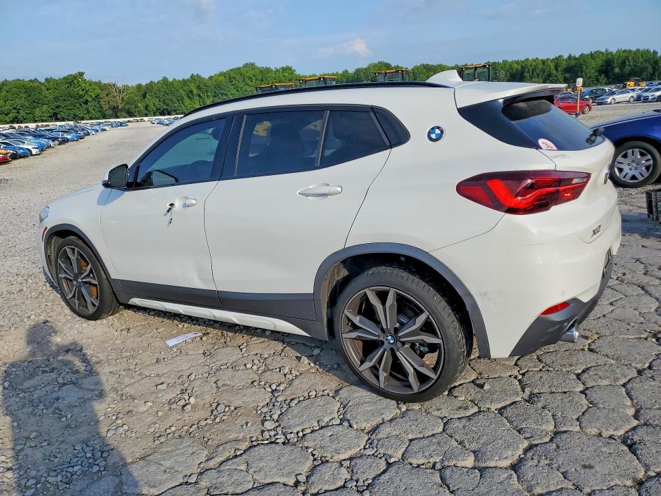 Photo 2 from auction – 2021 BMW X2 with VIN WBXYH9C07M5S76991