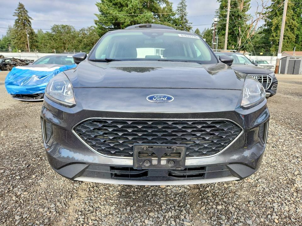 Photo 5 from auction – 2020 FORD ESCAPE with VIN 1FMCU9G63LUB06841