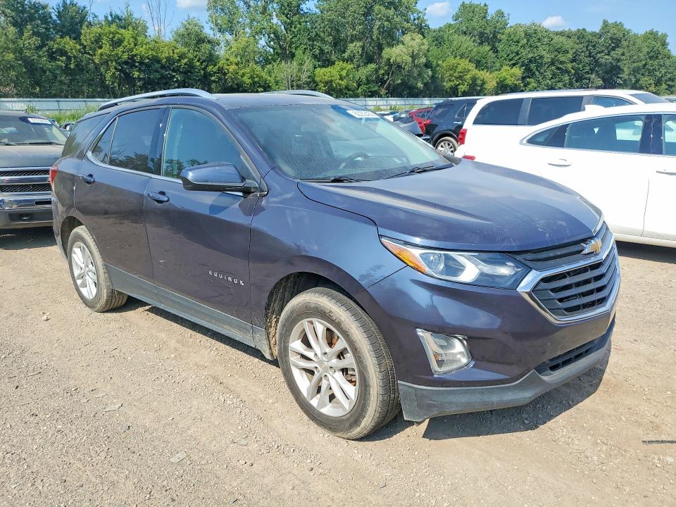 Photo 4 from auction – 2019 CHEVROLET EQUINOX with VIN 3GNAXWEU2KL238220