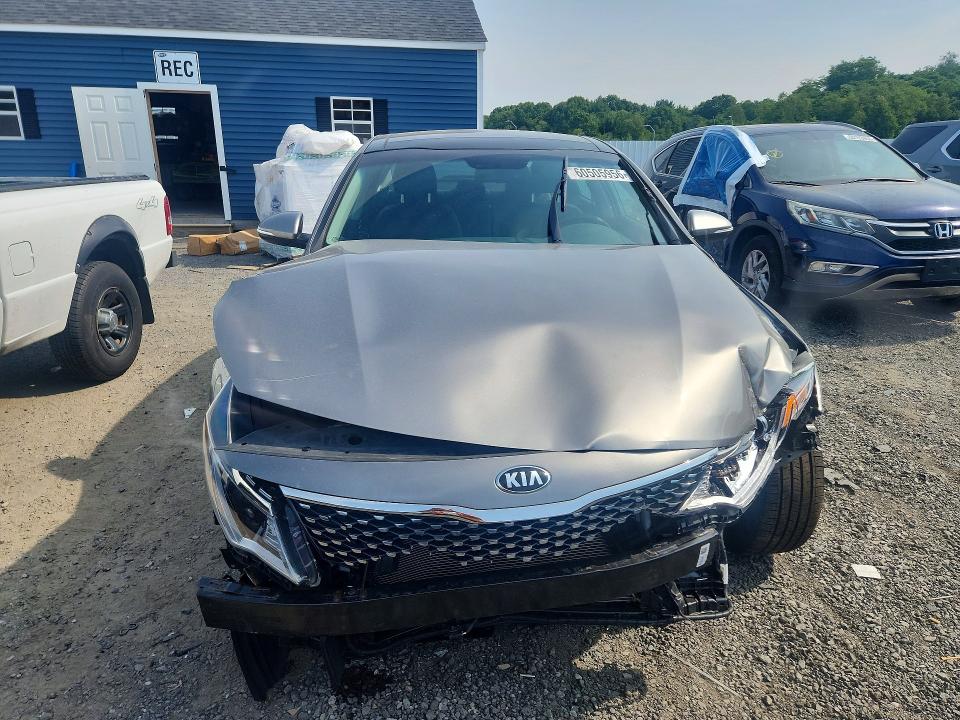 Фото 5 с аукциона – 2018 KIA OPTIMA с VIN 5XXGU4L32JG217677
