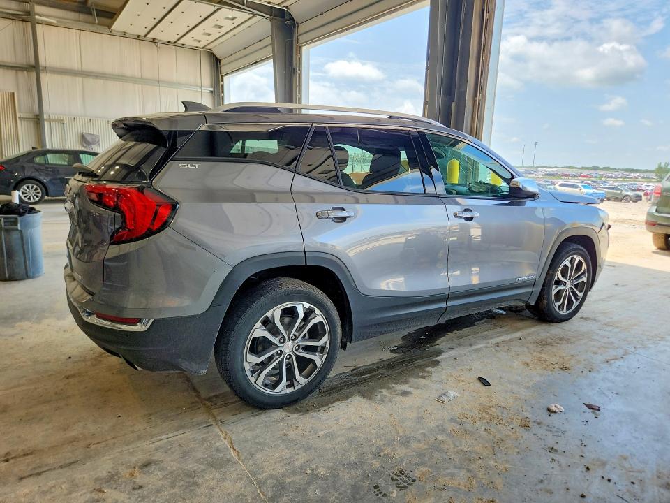 Photo 3 from auction – 2020 GMC TERRAIN with VIN 3GKALVEX6LL239899