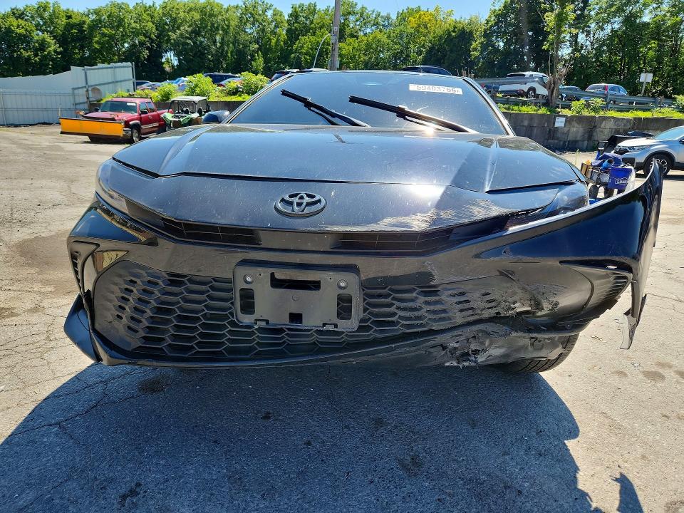 Photo 5 from auction – 2026 TOYOTA CAMRY with VIN 4T1DAACK0TU701941