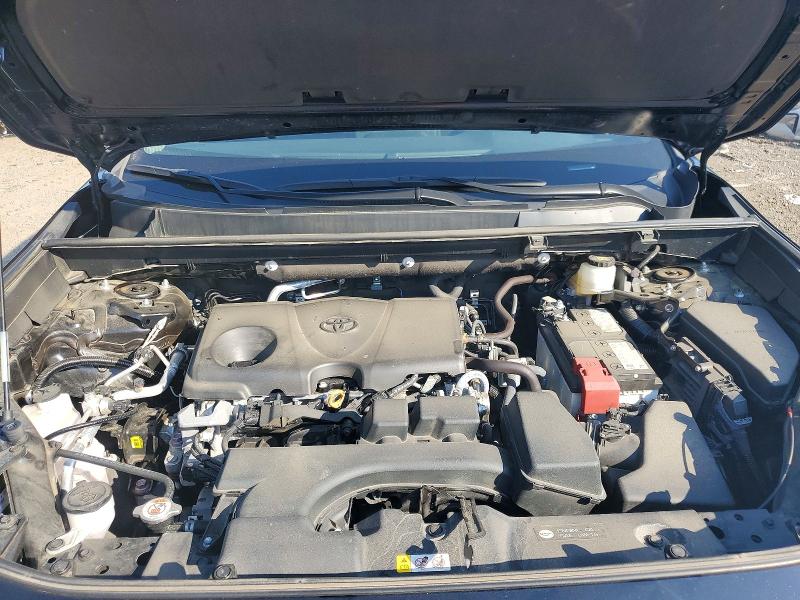 Photo 11 from auction – 2023 TOYOTA RAV4 with VIN 2T3W1RFV5PW239290
