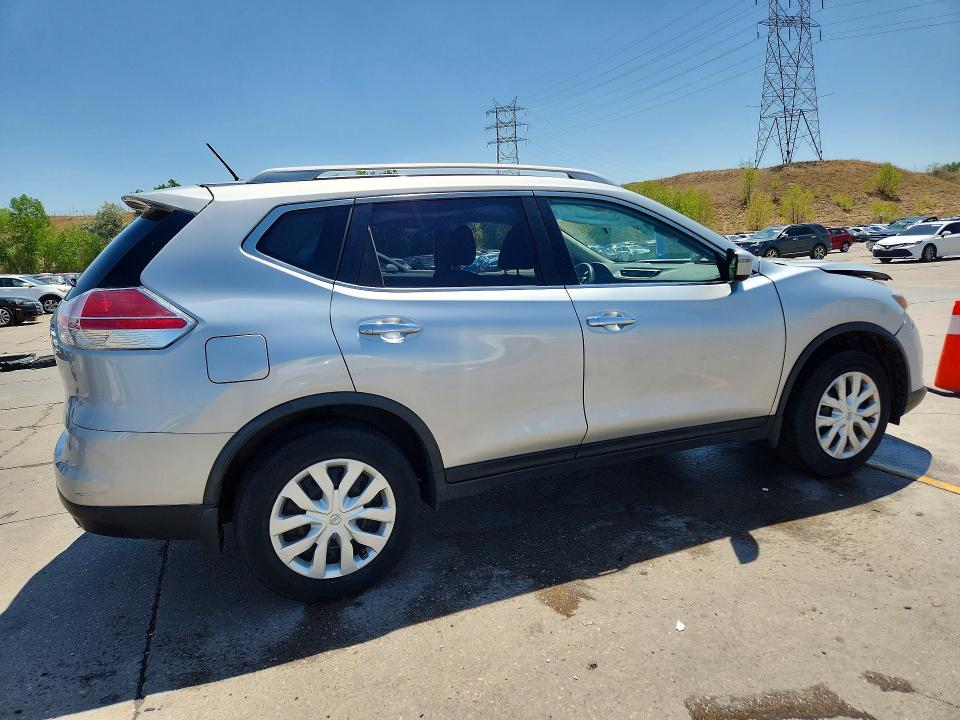 Photo 3 from auction – 2016 NISSAN ROGUE with VIN JN8AT2MT2GW015302