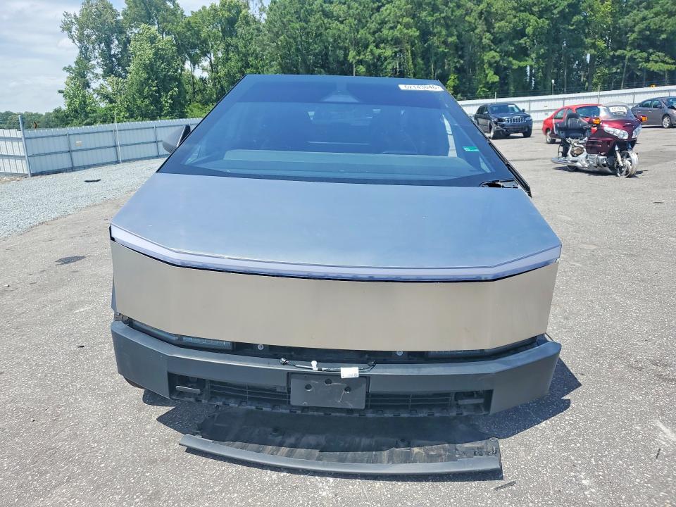 Photo 5 from auction – 2024 TESLA CYBERTRUCK with VIN 7G2CEHED3RA041272