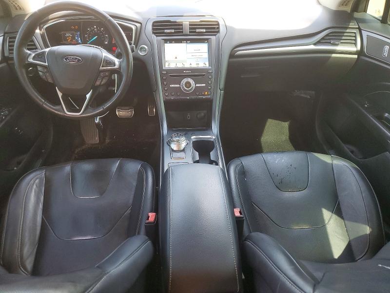 Photo 8 from auction – 2017 FORD FUSION with VIN 3FA6P0SU0HR191653