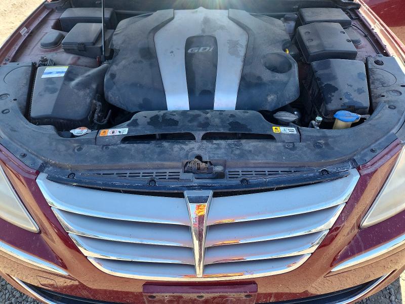 Photo 11 from auction – 2012 HYUNDAI GENESIS with VIN KMHGC4DD7CU179057