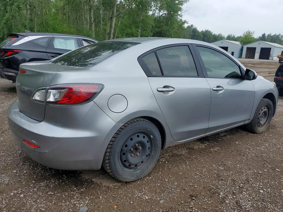 Photo 3 from auction – 2012 MAZDA 3 with VIN JM1BL1UF1C1639099