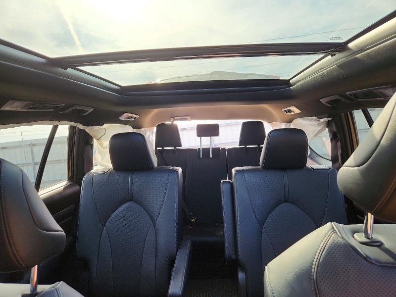 Снимка 10 от търг – 2026 TOYOTA GRAND HIGHLANDER HYBRID с VIN 5TDACAB59TS087912