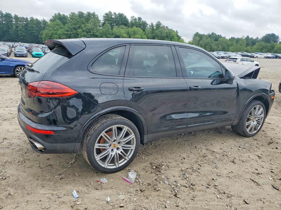 Photo 3 from auction – 2018 PORSCHE CAYENNE with VIN WP1AA2A25JKA05471