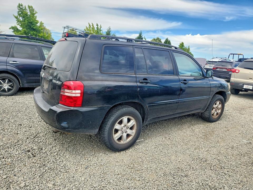 Photo 3 from auction – 2001 TOYOTA HIGHLANDER with VIN JTEGD21A710011970