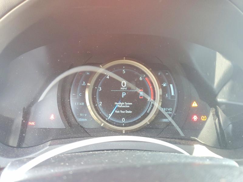 Photo 9 from auction – 2020 LEXUS IS with VIN JTHGA1D28L5105212