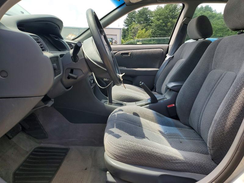 Photo 7 from auction – 2000 TOYOTA CAMRY with VIN 4T1BG22K9YU703045
