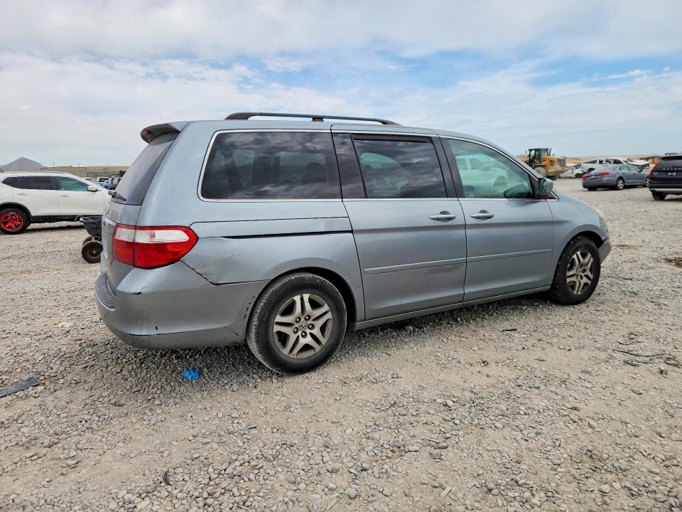 Photo 3 from auction – 2006 HONDA ODYSSEY with VIN 5FNRL38786B101864