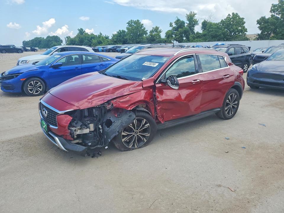 2018 INFINITI QX30