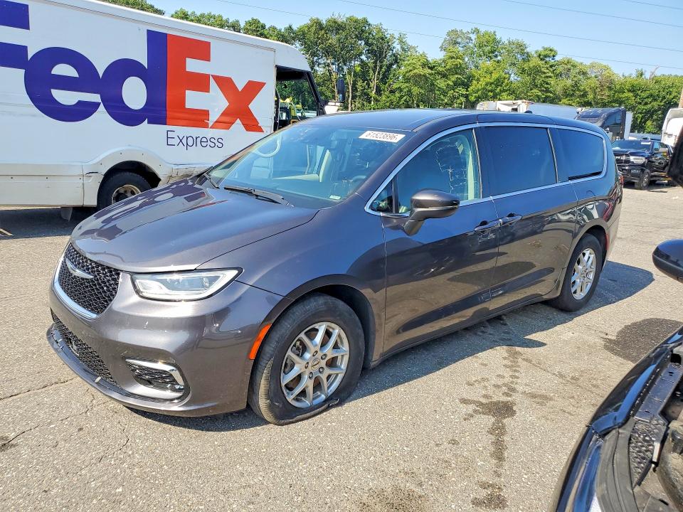 CHRYSLER PACIFICA 2023 with VIN 2C4RC1BG6PR546431 - Photo from auction