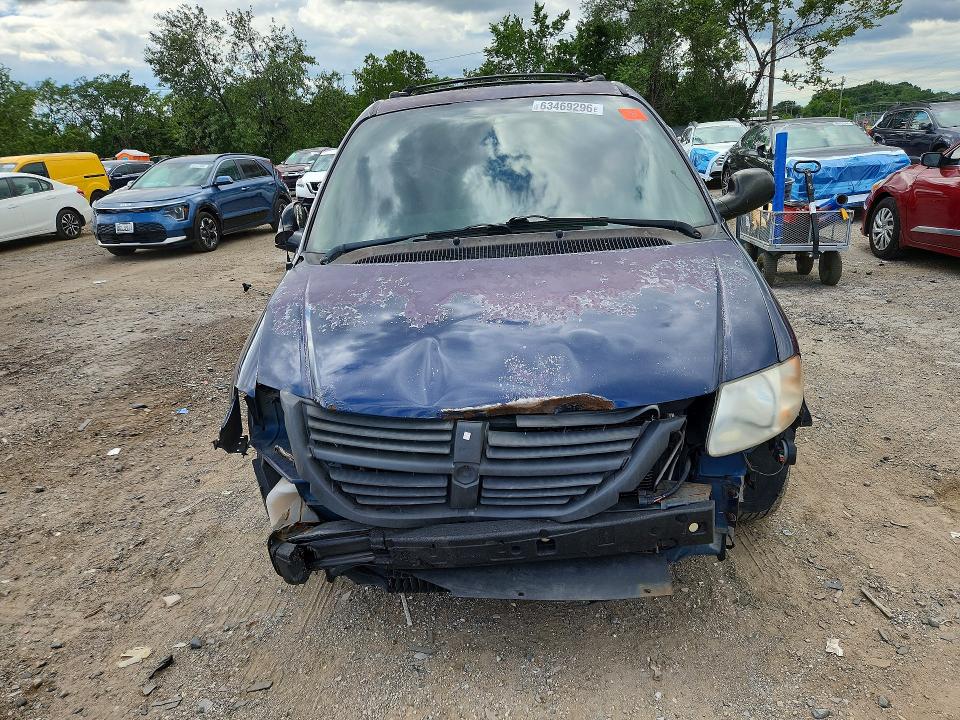 Photo 5 from auction – 2006 DODGE CARAVAN with VIN 1D4GP45R66B667177