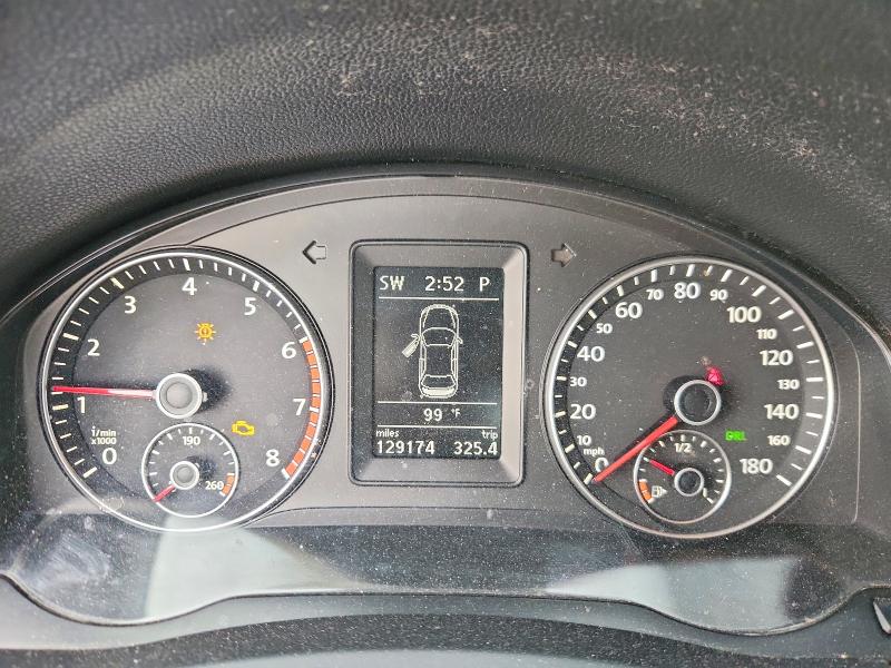 Photo 9 from auction – 2011 VOLKSWAGEN EOS with VIN WVWBW7AH9BV005045