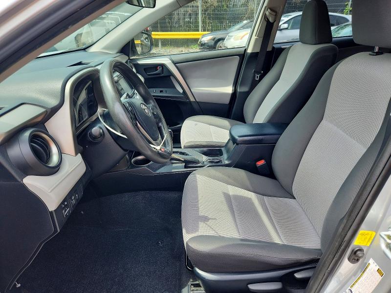 Photo 7 from auction – 2014 TOYOTA RAV4 with VIN JTMBFREV9ED069611