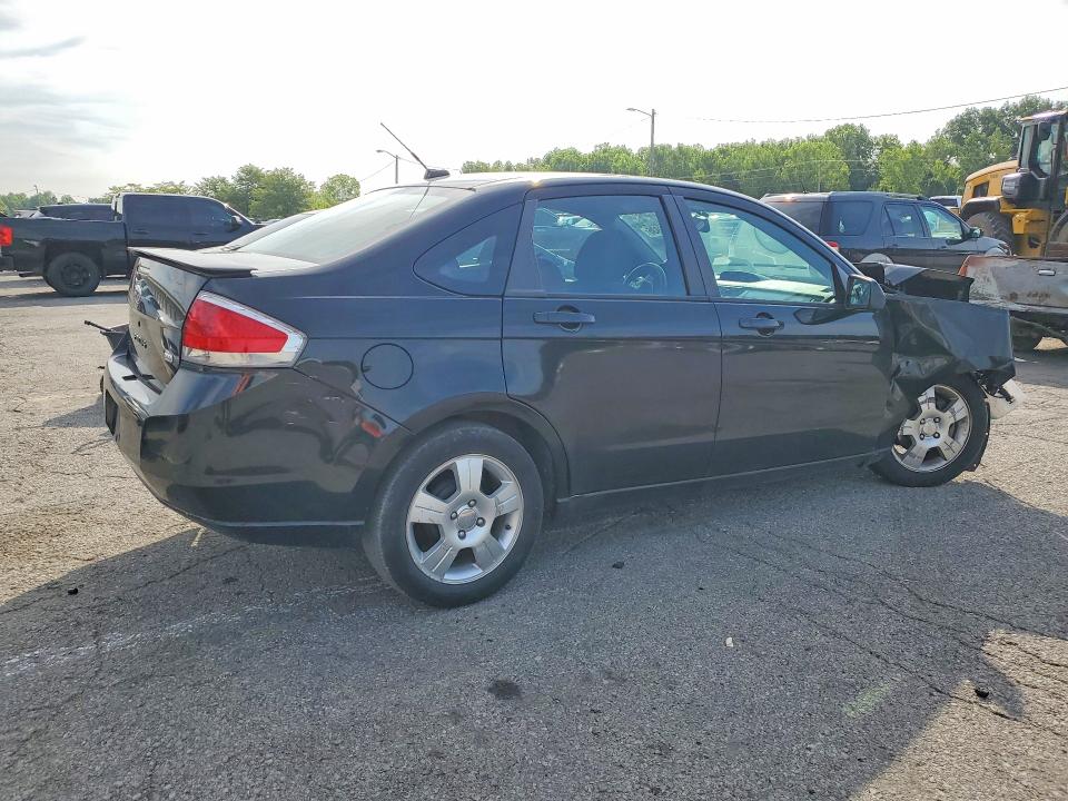 Photo 3 from auction – 2009 FORD FOCUS with VIN 1FAHP36N49W146971